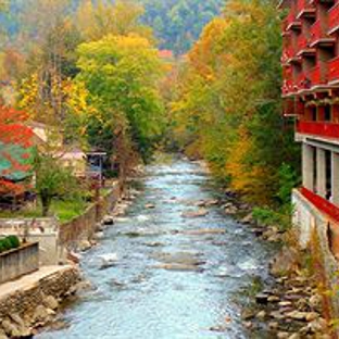 Baymont Inn & Suites - Gatlinburg, TN