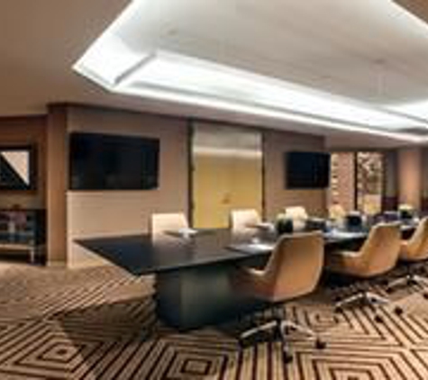 Conrad Hotels & Resort - Chicago, IL