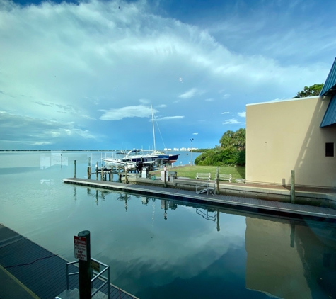 Dry Dock Waterfront Grill - Longboat Key, FL