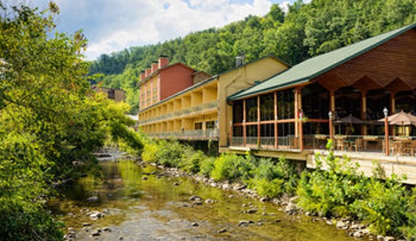 River Terrace Resort and Convention Center - Gatlinburg, TN