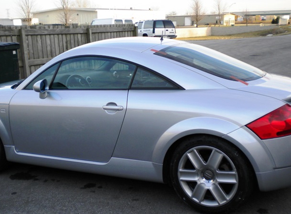 Contours  Auto Body - Plainfield, IL. after