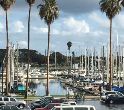 Four Points by Sheraton Ventura Harbor Resort - Ventura, CA