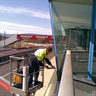 Jackson Glass & Aluminium - Bathurst, NSW