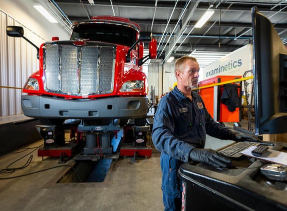 Peterbilt Truck Centers - Florence, SC