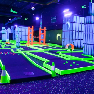 Glowzone LA - Woodland Hills, CA