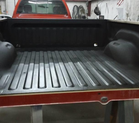 Xtreme Auto Body - Hesperia, CA