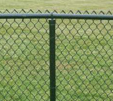 Oler's Fencing & Construction - Centerville, IN