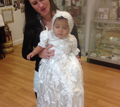 Virginias Custom Bridal Gowns - Peabody, MA