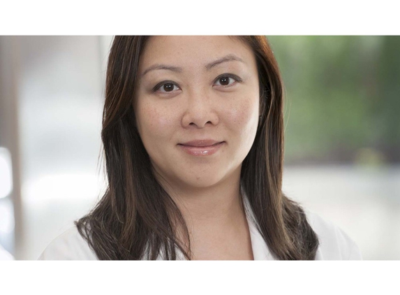 Juliana Eng, MD - MSK Thoracic Oncologist - Commack, NY