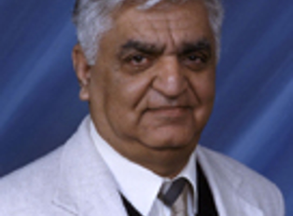 Dr. Moazam Jah Samdani, MD - Watertown, WI