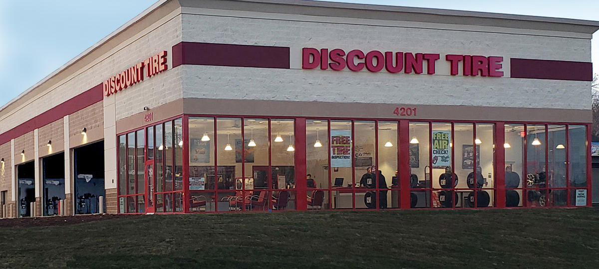 Discount Tire 4201 E 10th St, Sioux Falls, SD 57103 - YP.com