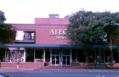 alec's shoe store