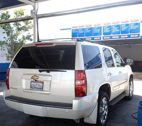 Loreno Handwash Inc - North Hollywood, CA