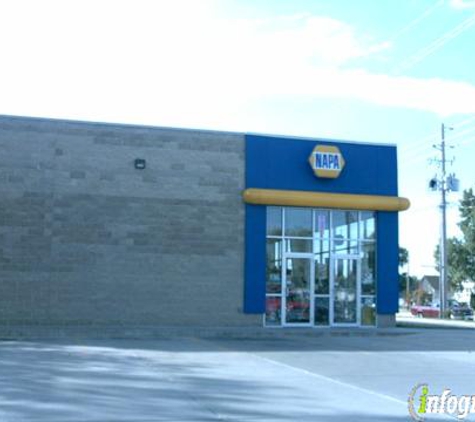 Napa Auto Parts - Genuine Parts Company - Des Moines, IA