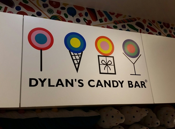 Dylan's Candy Bar - Tampa, FL