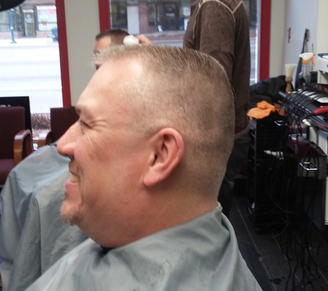 FORD ROAD BARBERS - Garden City, MI