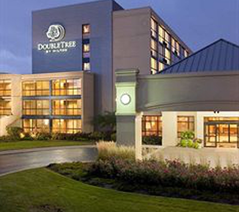 DoubleTree by Hilton Hotel Chicago - Arlington Heights - Arlington Heights, IL