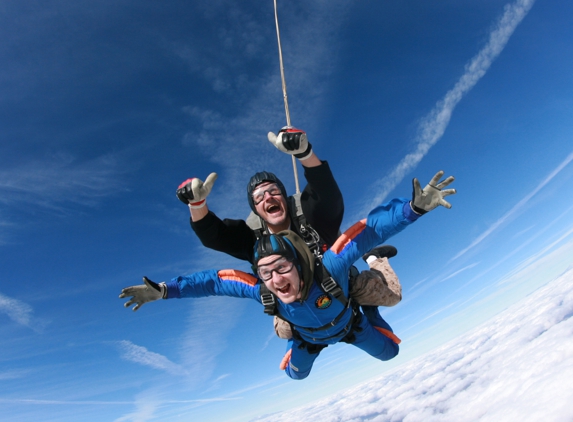 Skydive Elsinore - Lake Elsinore, CA