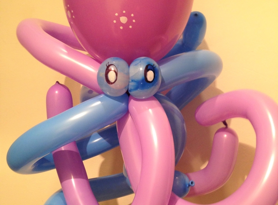 Balloon Creatures & Magic