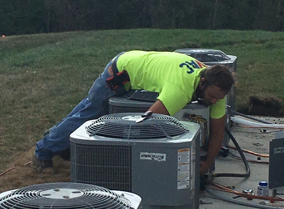 A/C For Less Heating and Cooling - Liberty, MO
