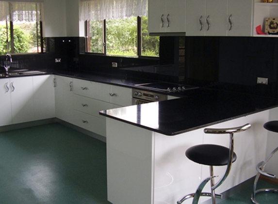 Page's Glass & Glazing - Berriedale, TAS