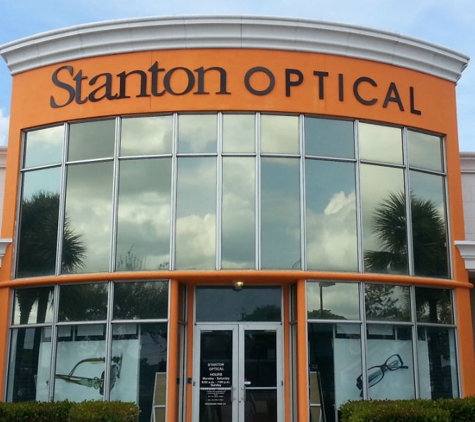 Stanton Optical - Palm Springs, FL