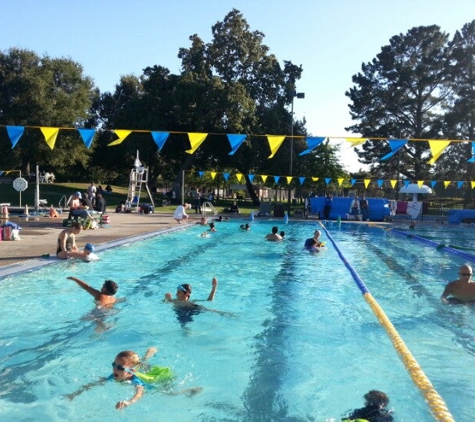 Burgess Memorial Pool - Menlo Park, CA