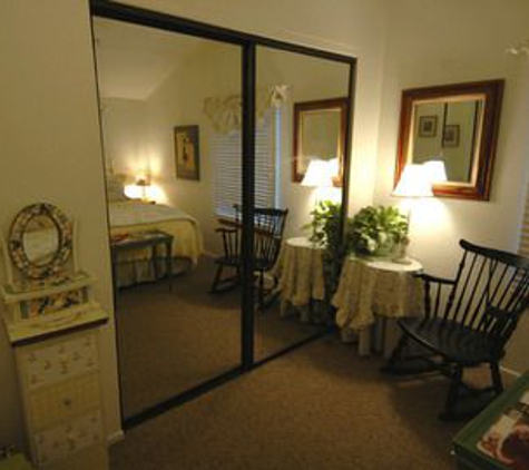 Peppertrees Bed & Breakfast Inn - Tucson, AZ