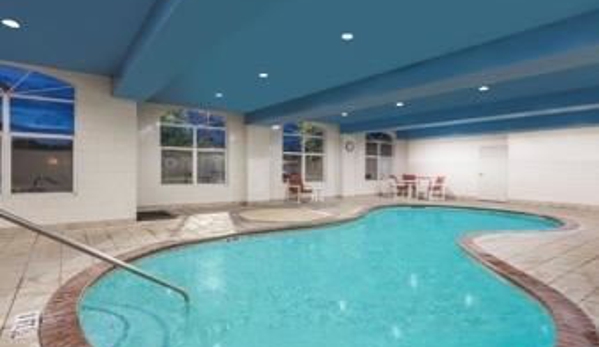 Wingate by Wyndham Savannah Gateway - Savannah, GA