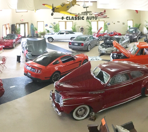 Gary Miller's Classic Auto - El Paso, IL. Stop by to see our show room