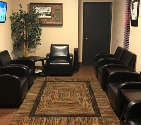 Marks Auto Service - Rockford, IL. Waiting Room