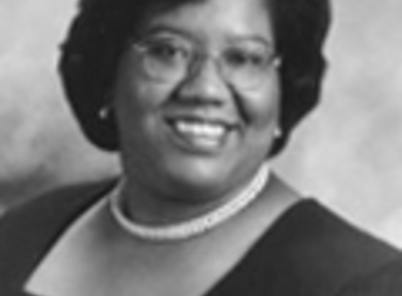 Dr. Shirelle D. Applin, MD - Dayton, OH