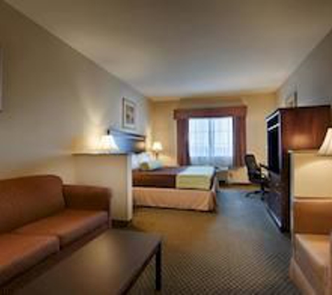 Best Western La Grange Inn & Suites - La Grange, TX