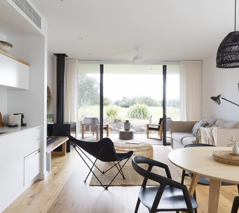 Hanlon Windows - Bomaderry, NSW