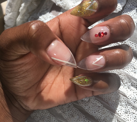 Famous Nails - Savannah, GA. My prom nails