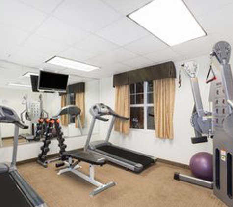 Hawthorn Extended Stay by Wyndham Panama City Beach - Panama City Beach, FL