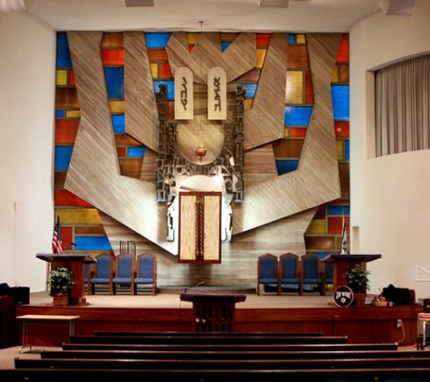 Temple Menorah - Redondo Beach, CA