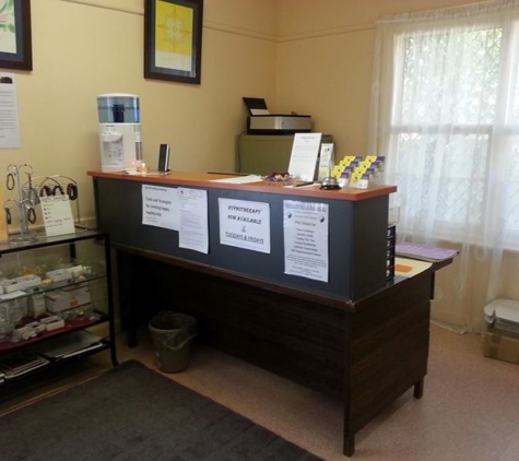 Absolute Well Being - Watsonia, VIC