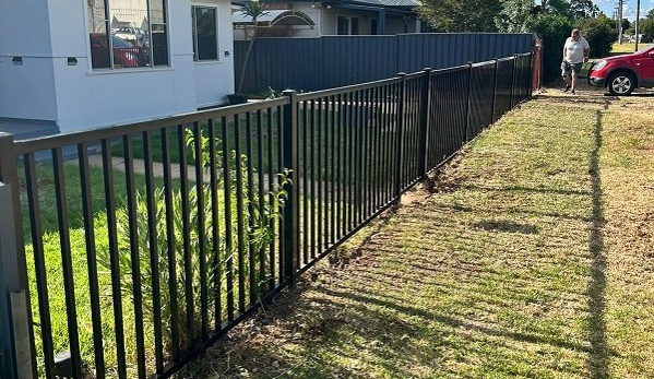 Keir Fencing & Concreting - Young, NSW