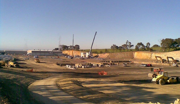 Leech Earthmoving Contracting Pty Ltd