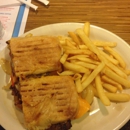 Nautilus Diner - American Restaurants