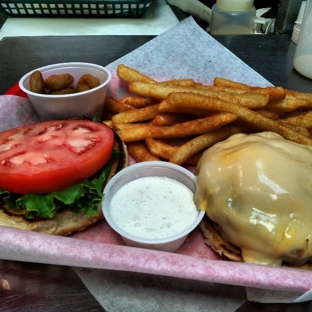 Mr B's Burger Pub - Arlington, TX