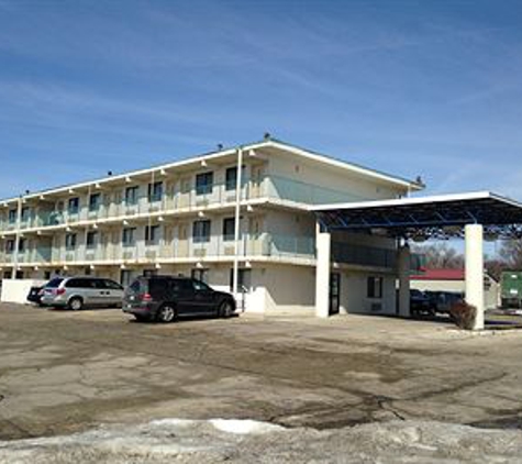 Motel 6 - Bourbonnais, IL