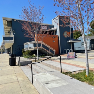 Lake Merritt Rowing Club Boathouse - Oakland, CA