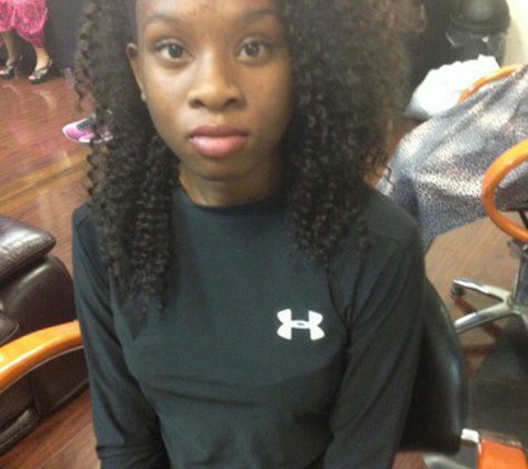 GiGi's Braids inside Elite Edge Cedar Hill TX - Cedar Hill, TX. Front view