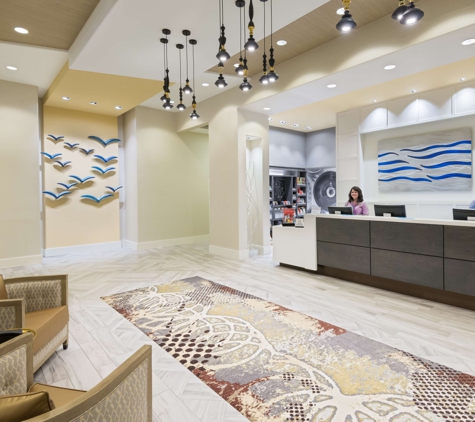 Hampton Inn & Suites Tampa Airport Avion Park Westshore - Tampa, FL