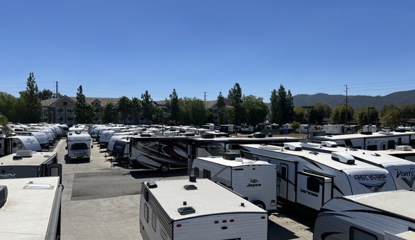 Camping World RV Sales - Temecula, CA