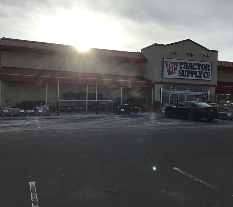 Tractor Supply Co - Taos, NM