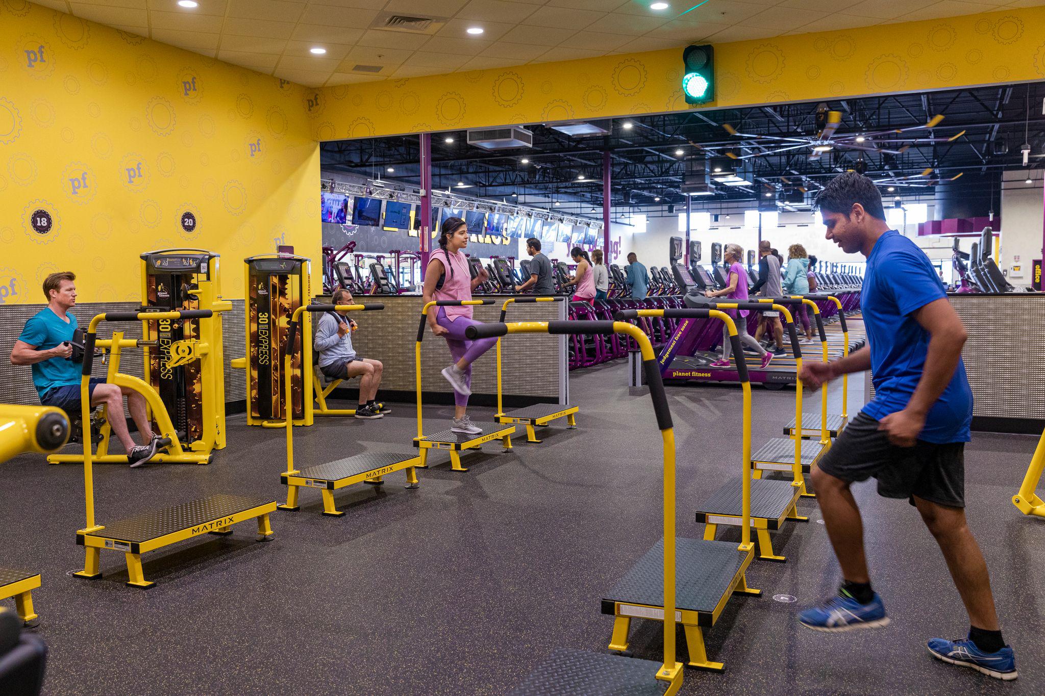 EP Fitness, Planet Fitness, Anytime Fitness take extra steps to sanitize as  doors open