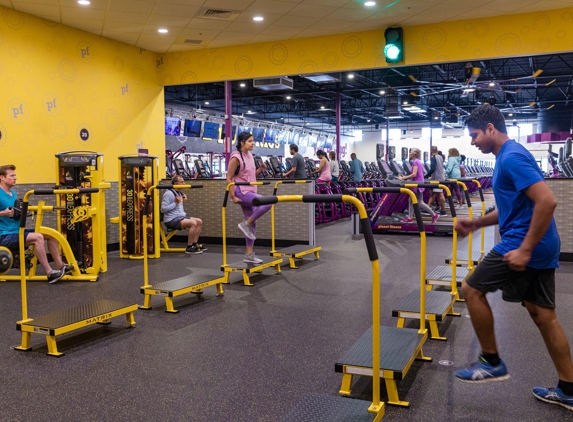 Planet Fitness - Seffner, FL